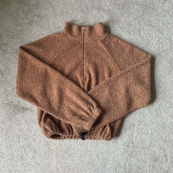 Tops - Quarter zip!